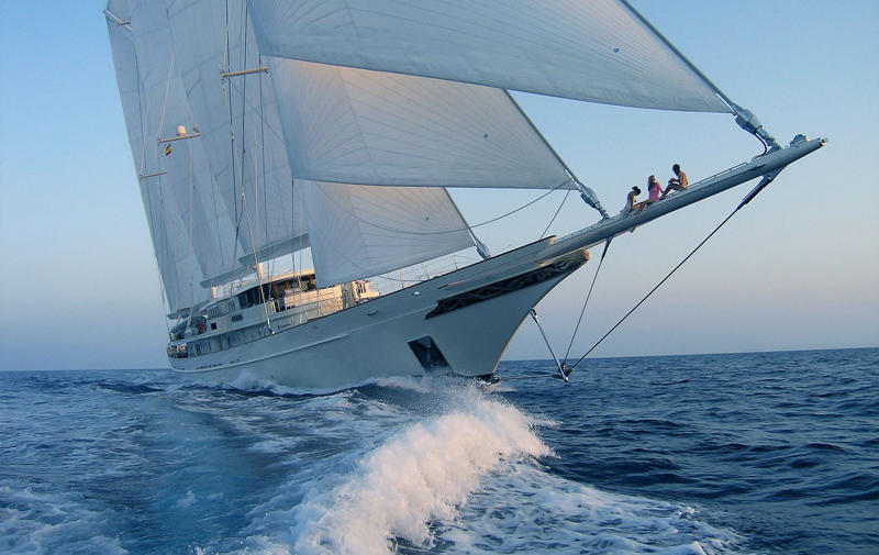 luxury-yacht-athena.jpg.1600x1000_q80