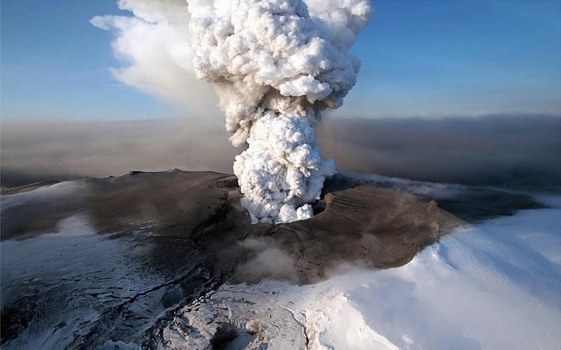 Volcanoes-in-Iceland