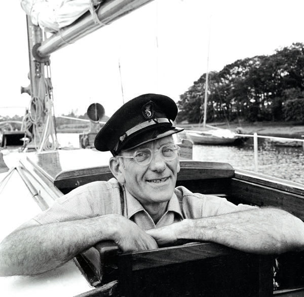 1960: Francis Chichester aboard his ketch rigged yacht Gipsy Moth III