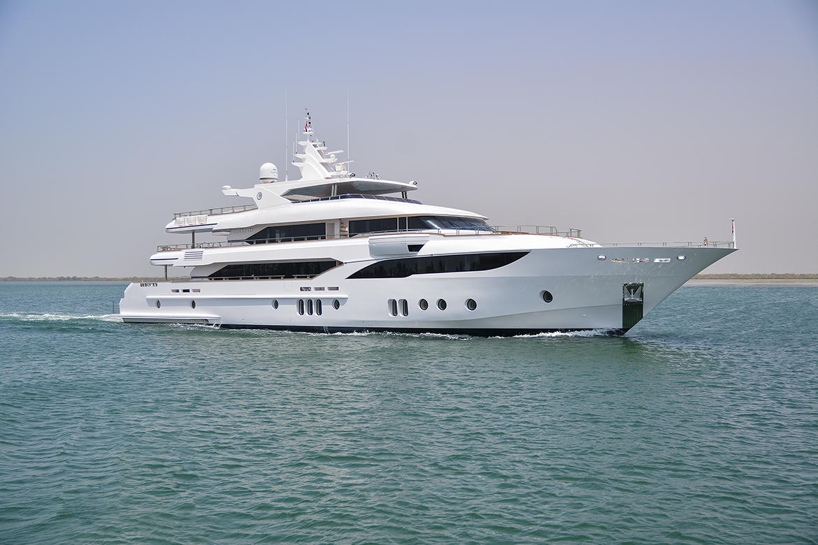 Majesty-155-on-its-First-Sea-Trial