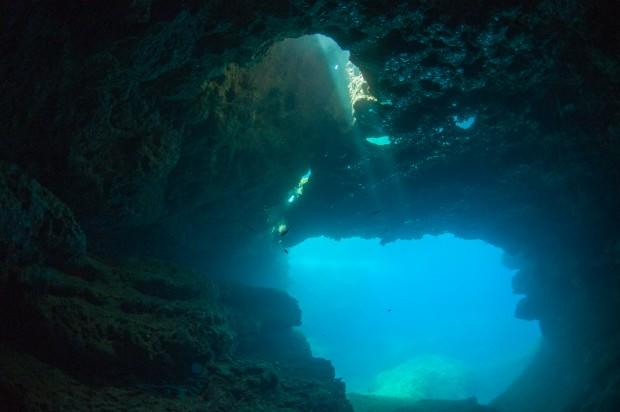 Подводные пещеры горного короля. Фото: Павел Дивин