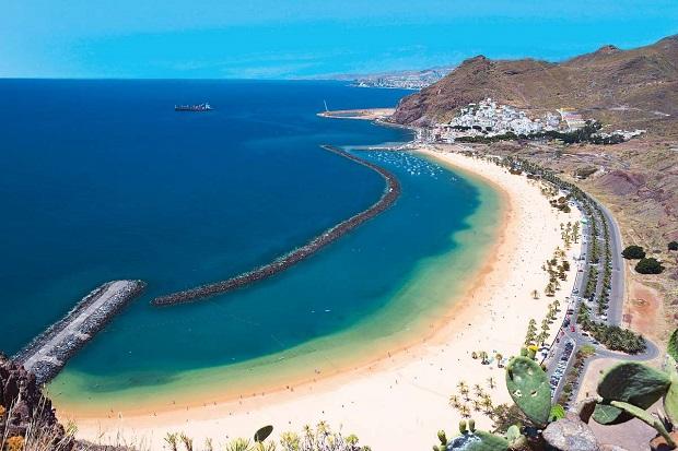 Espagne - Iles Canaries - Tenerife - Rgion Nord - Playa de Las Teresitas (no model or property release)
